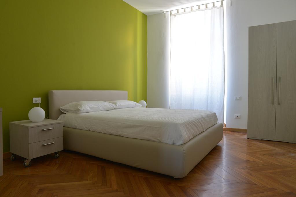 Apartamento Residenza Cece' Lecco Habitación foto