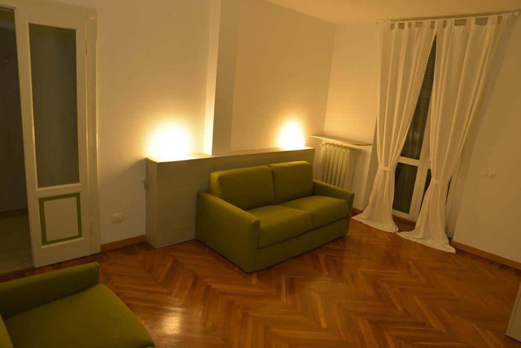 Apartamento Residenza Cece' Lecco Habitación foto